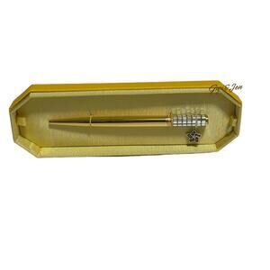 Swarovski Celebration 2022 ballpoint pen Star, White, Gold-tone plated New